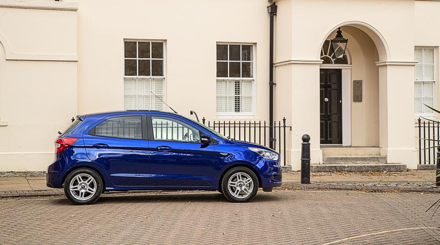  Ford Ka+ 2016 года  (UK) (фото 23 из 30)
